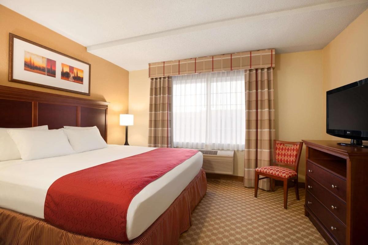 Portage Inn & Suites Kalamazoo Zewnętrze zdjęcie